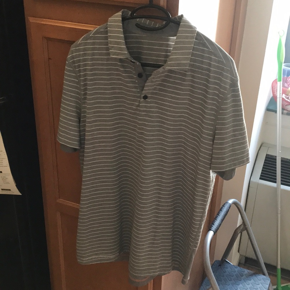 Lululemon men’s collared shirt